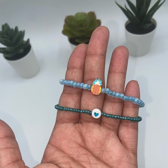 Handmade Trendy Y2K Inspired Glass Seed Bead Bracelet Set - Picture 4 of 9